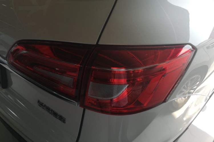Used Haval H7 2017 Red-Label H7L 2.0T Automatic Luxury Model Exterior 3