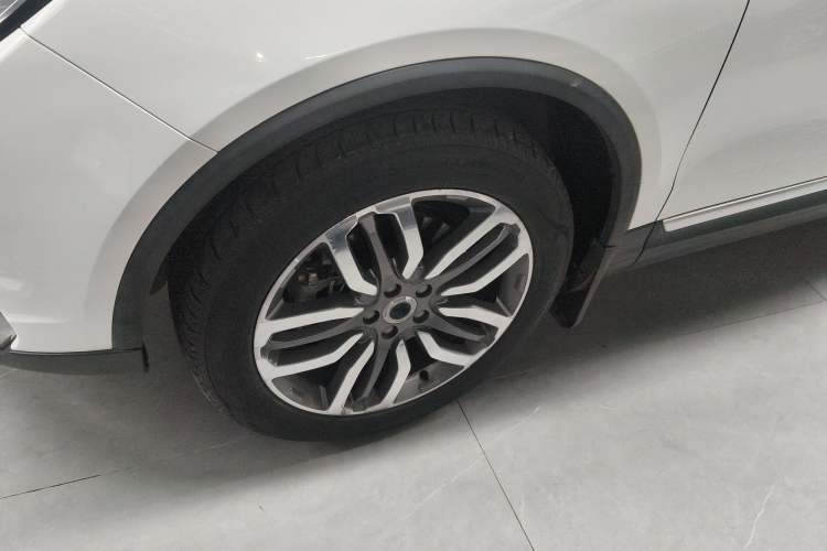 Used Haval H7 2017 Red-Label H7L 2.0T Automatic Luxury Model Exterior 4