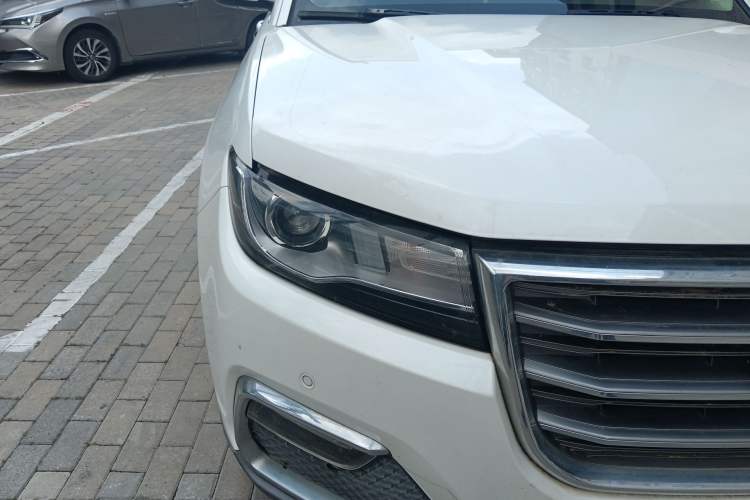 Used Haval H7 2017 Red-Label H7 2.0T Automatic Luxury Model Exterior 6