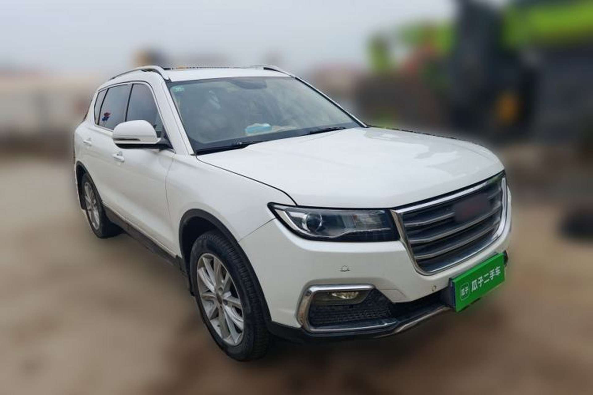 Used Haval H7 2017 Red-Label H7 2.0T Automatic Luxury Model Front Right 45 Deg