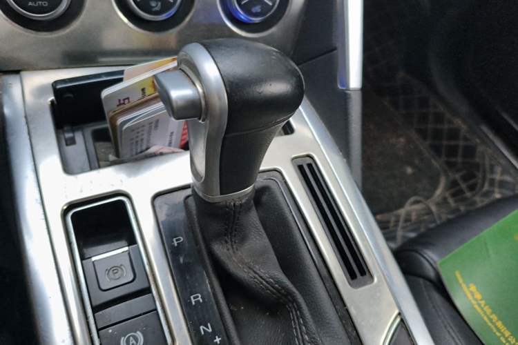 Used Haval H7 2017 Blue Label H7L 2.0T Automatic Prestige Model Gear Lever