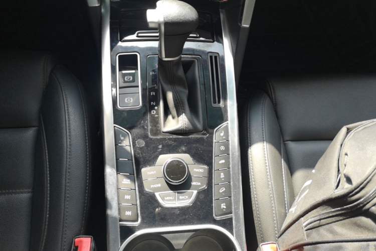 Used Haval H7 2017 Red-Label H7L 2.0T Automatic Luxury Model Gear Lever