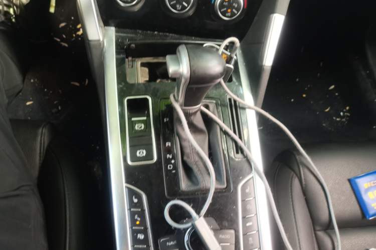 Used Haval H7 2017 Red-Label H7L 2.0T Automatic Prestige Model Gear Lever