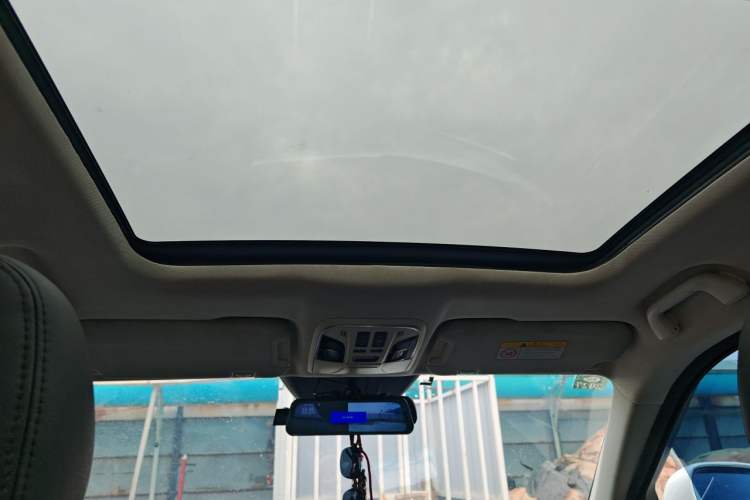 Used Haval H7 2017 Red-Label H7 2.0T Automatic Luxury Model Headliner