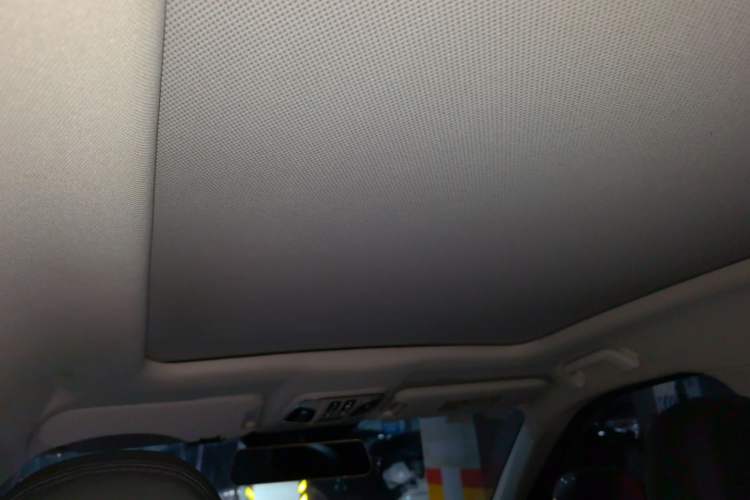 Used Haval H7 2017 Red-Label H7 2.0T Automatic Prestige Model Headliner