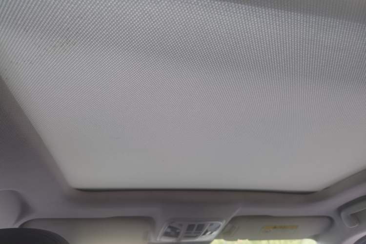 Used Haval H7 2017 Red-Label H7 2.0T Automatic Prestige Model Headliner