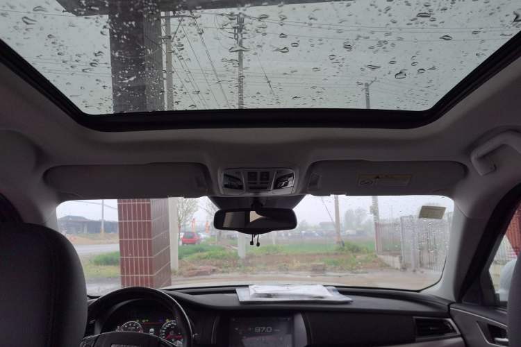 Used Haval H7 2017 Red-Label H7 2.0T Automatic Prestige Model Headliner