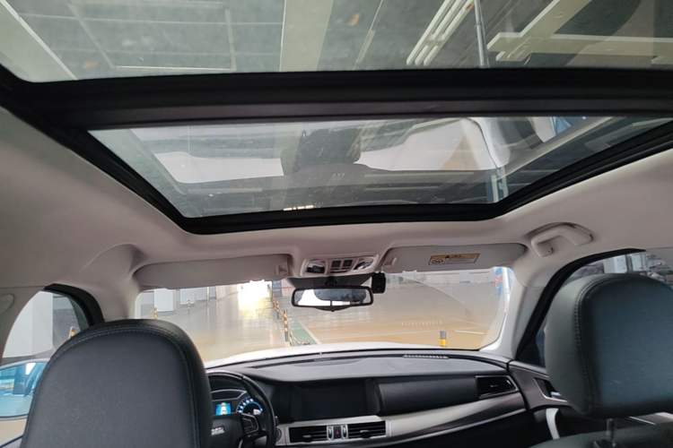 Used Haval H7 2017 Red-Label H7 2.0T Automatic Luxury Model Headliner