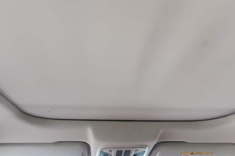 Used Haval H7 2017 Red-Label H7L 2.0T Automatic Luxury Model Headliner