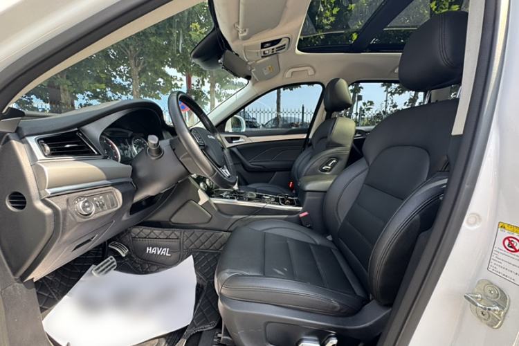 Used Haval H7 2017 Blue-Label H7L 2.0T Automatic Luxury Model Interior 2
