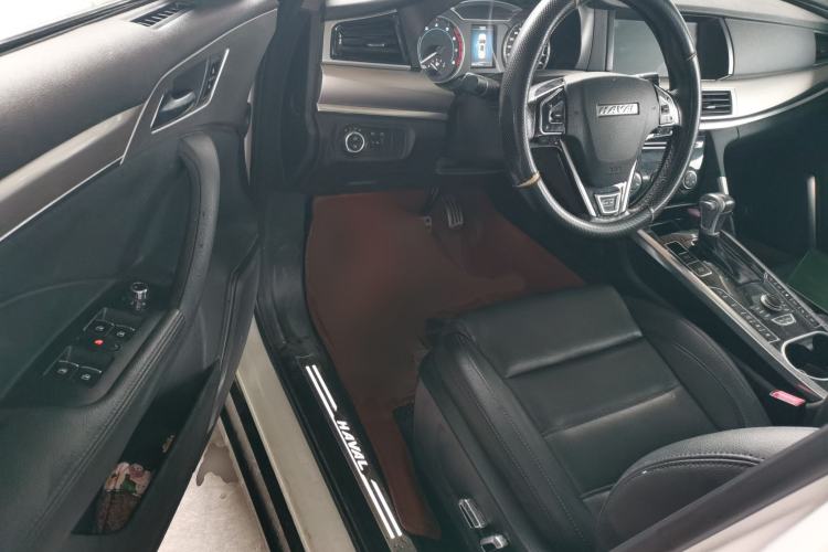 Used Haval H7 2017 Blue-Label H7L 2.0T Automatic Luxury Model Interior 3