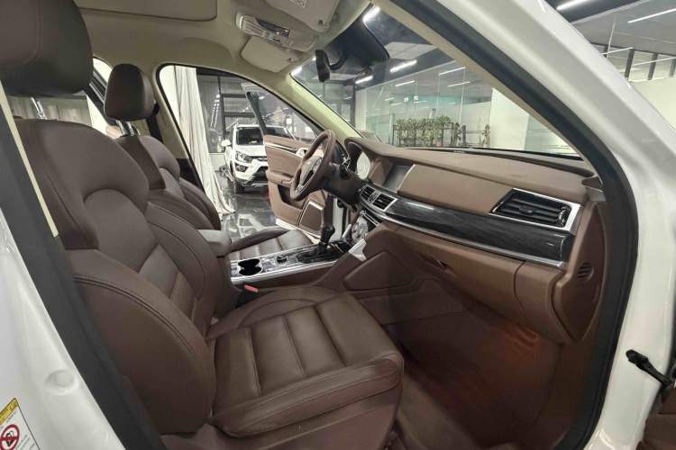 Used Haval H7 2017 Blue-Label H7L 2.0T Automatic Luxury Model Interior 5