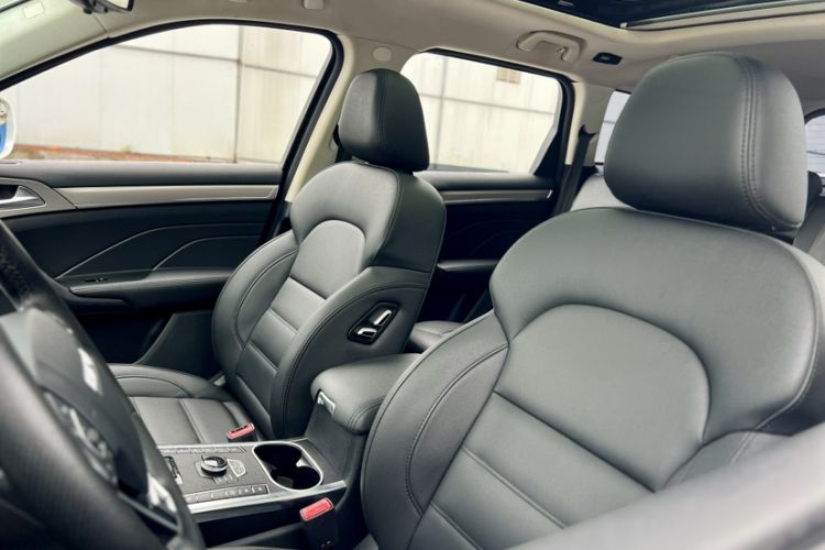 Used Haval H7 2017 Blue-Label H7L 2.0T Automatic Luxury Model Interior 9