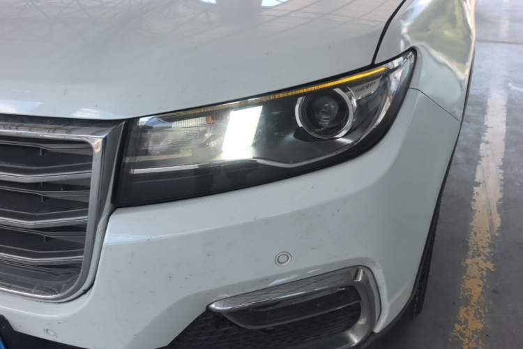 Used Haval H7 2017 Red-Label H7 2.0T Automatic Luxury Model Left Front Headlight