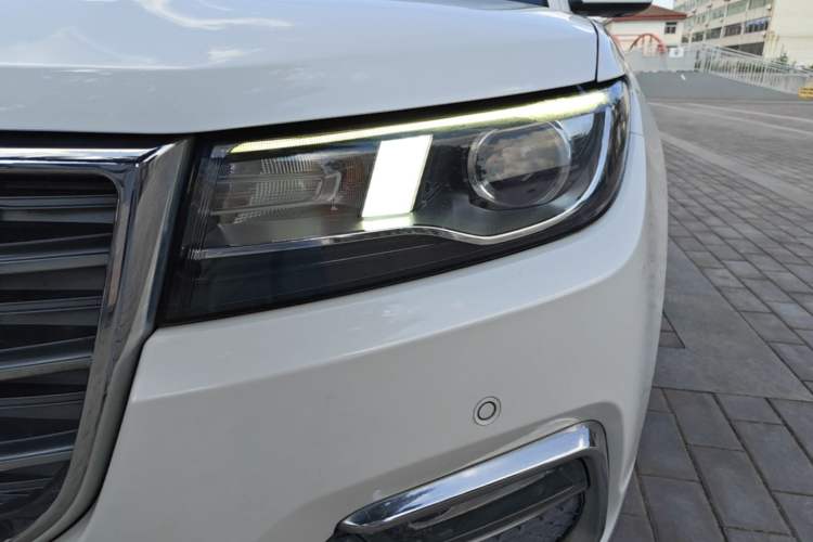 Used Haval H7 2017 Red-Label H7 2.0T Automatic Prestige Model Left Front Headlight