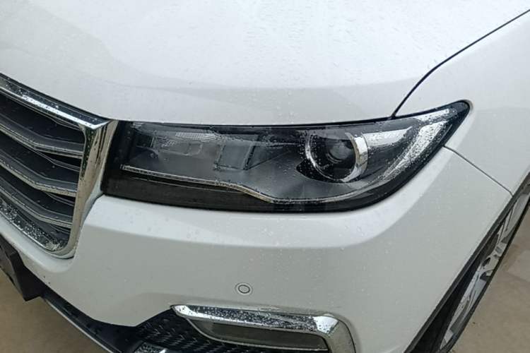 Used Haval H7 2017 Red-Label H7 2.0T Automatic Prestige Model Left Front Headlight