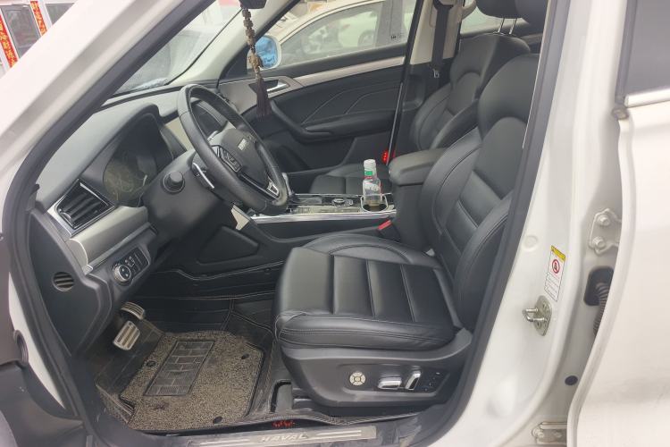 Used Haval H7 2017 Red-Label H7L 2.0T Automatic Prestige Model Left Front Seat