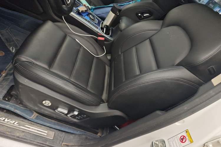 Used Haval H7 2017 Red-Label H7L 2.0T Automatic Luxury Model Left Front Seat