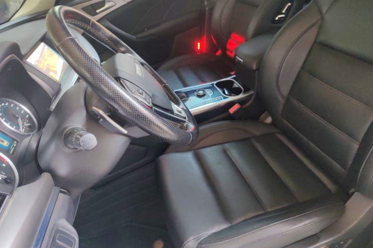Used Haval H7 2017 Red-Label H7 2.0T Automatic Luxury Model Left Front Seat