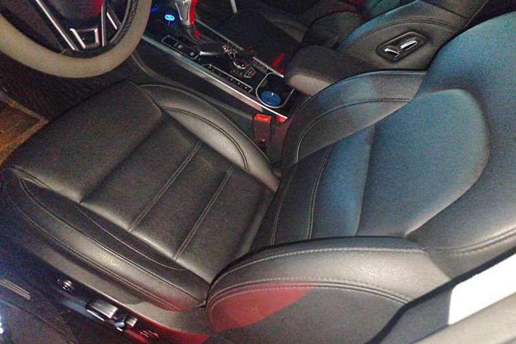 Used Haval H7 2017 Red-Label H7 2.0T Automatic Prestige Model Left Front Seat