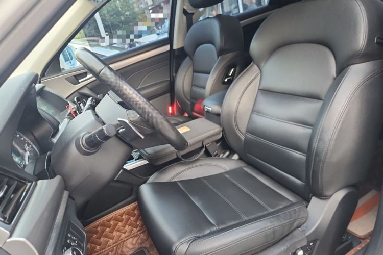 Used Haval H7 2017 Red-Label H7 2.0T Automatic Luxury Model Left Front Seat