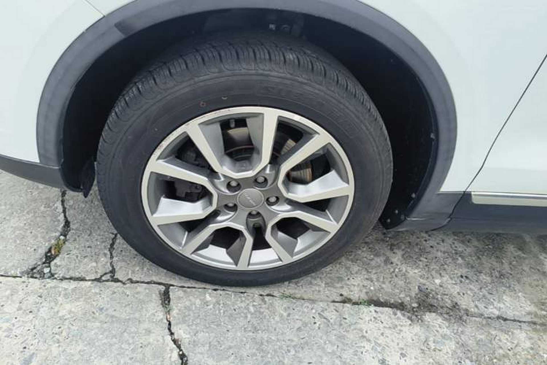 Used Haval H7 2017 Red-Label H7 2.0T Automatic Luxury Model Left Front Wheel Hub