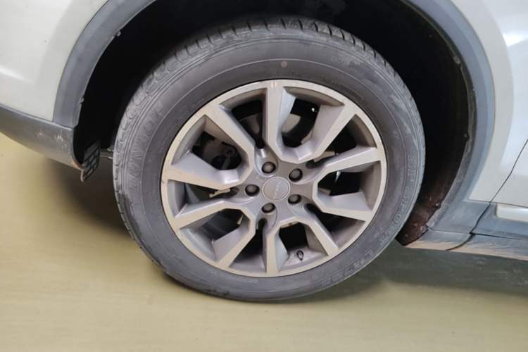 Used Haval H7 2017 Red-Label H7 2.0T Automatic Luxury Model Left Front Wheel Hub