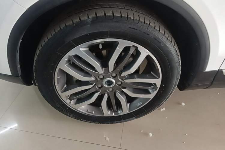 Used Haval H7 2017 Red-Label H7L 2.0T Automatic Luxury Model Left Front Wheel Hub