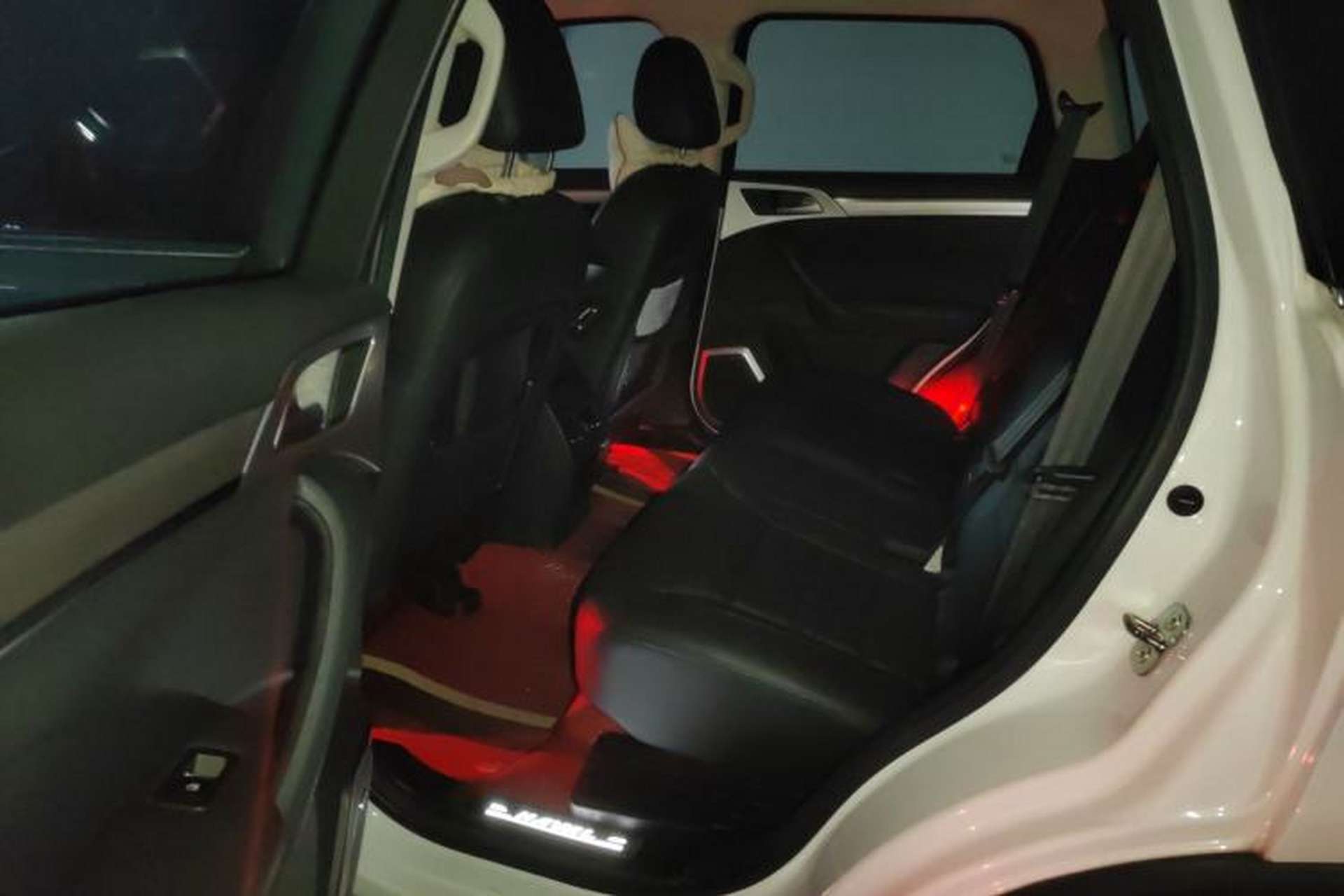 Used Haval H7 2017 Red-Label H7L 2.0T Automatic Luxury Model Left Rear Seat