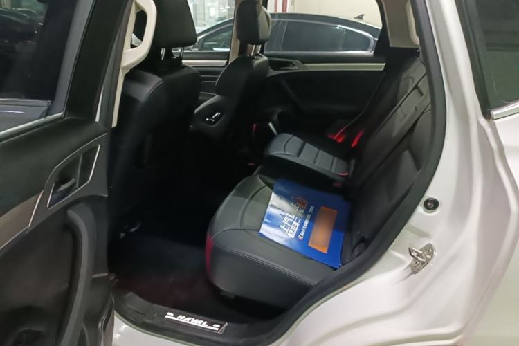 Used Haval H7 2017 Red-Label H7 2.0T Automatic Luxury Model Left Rear Seat