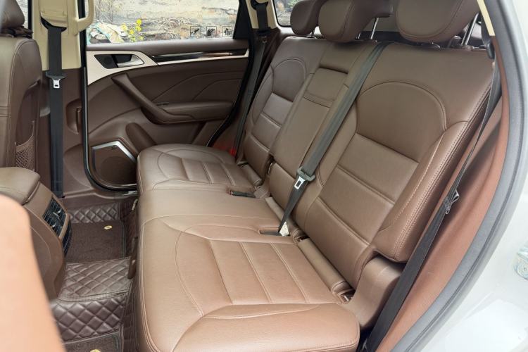 Used Haval H7 2017 Blue Label H7L 2.0T Automatic Prestige Model Left Rear Seat