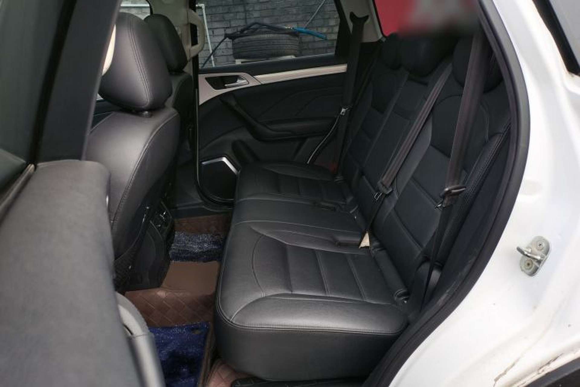 Used Haval H7 2017 Blue-Label H7L 2.0T Automatic Luxury Model Left Rear Seat