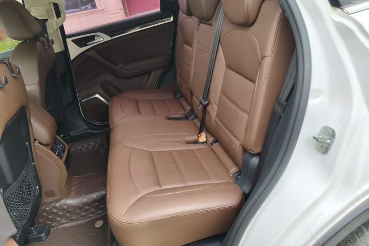 Used Haval H7 2017 Blue-Label H7L 2.0T Automatic Luxury Model Left Rear Seat