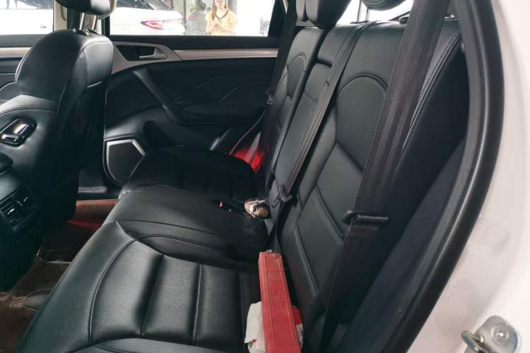 Used Haval H7 2017 Red-Label H7L 2.0T Automatic Luxury Model Left Rear Seat