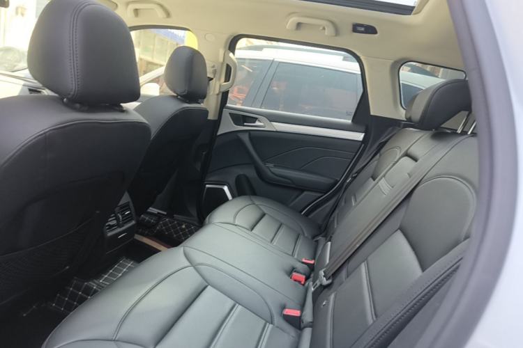 Used Haval H7 2017 Red-Label H7 2.0T Automatic Luxury Model Left Rear Seat
