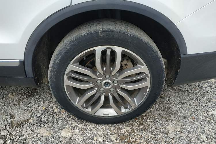 Used Haval H7 2017 Red-Label H7L 2.0T Automatic Luxury Model Left Rear Wheel Hub