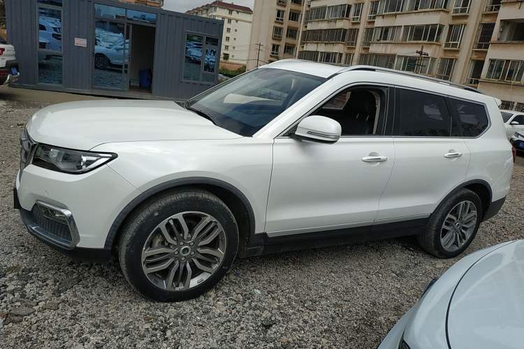 Used Haval H7 2017 Red-Label H7L 2.0T Automatic Luxury Model Left Side