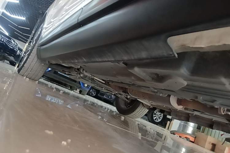 Used Haval H7 2017 Red-Label H7L 2.0T Automatic Luxury Model Left Side Sill