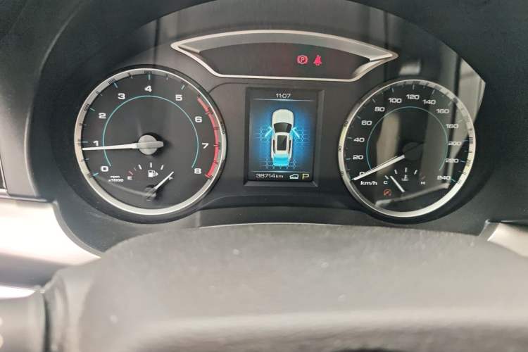 Used Haval H7 2017 Red-Label H7 2.0T Automatic Luxury Model Odometer Close Up