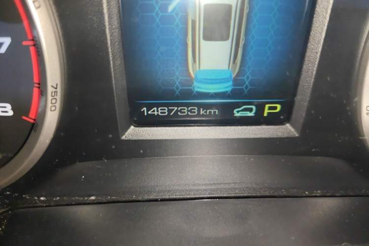 Used Haval H7 2017 Blue-Label H7L 2.0T Automatic Luxury Model Odometer Close Up