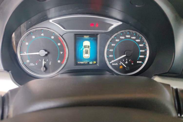 Used Haval H7 2017 Red-Label H7 2.0T Automatic Luxury Model Odometer Close Up