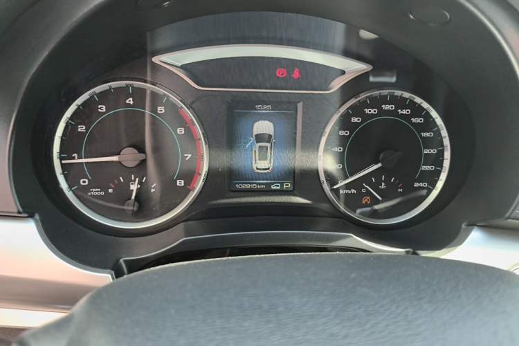Used Haval H7 2017 Red-Label H7 2.0T Automatic Luxury Model Odometer Close Up