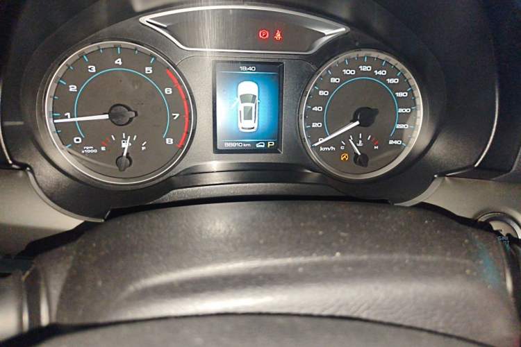 Used Haval H7 2017 Red-Label H7 2.0T Automatic Prestige Model Odometer Close Up