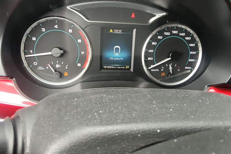 Used Haval H7 2017 Red-Label H7L 2.0T Automatic Luxury Model Odometer Close Up