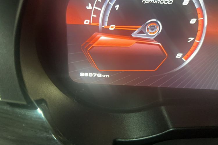 Used Haval H7 2017 Red-Label H7L 2.0T Automatic Prestige Model Odometer Close Up