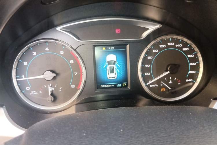 Used Haval H7 2017 Red-Label H7 2.0T Automatic Luxury Model Odometer Close Up