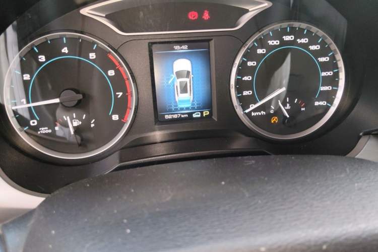 Used Haval H7 2017 Red-Label H7 2.0T Automatic Luxury Model Odometer Close Up