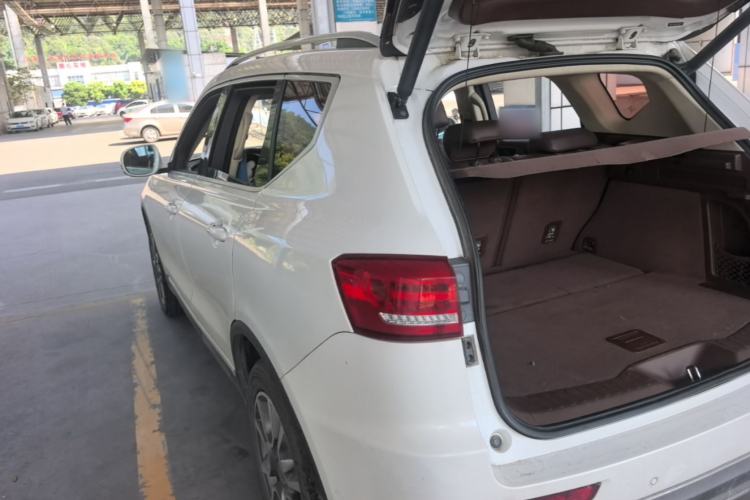Used Haval H7 2017 Red-Label H7 2.0T Automatic Luxury Model Rear Left 45 Deg