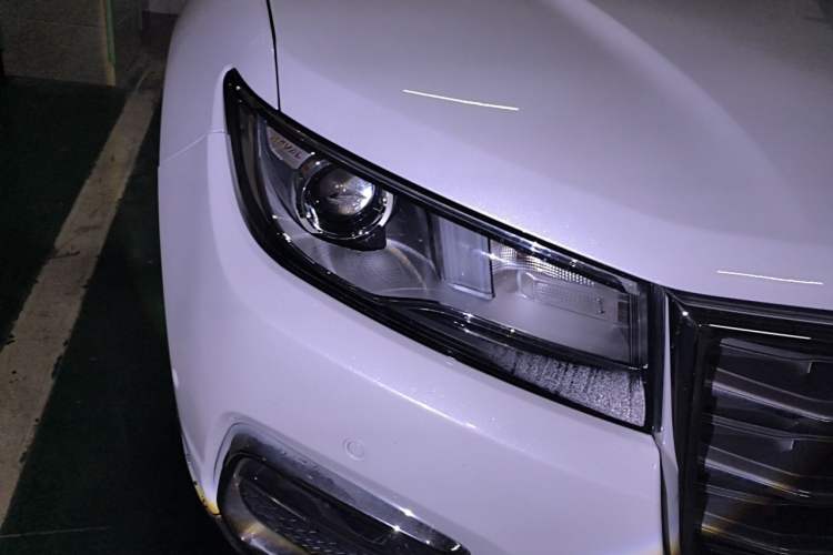 Used Haval H7 2017 Red-Label H7L 2.0T Automatic Prestige Model Right Front Headlight