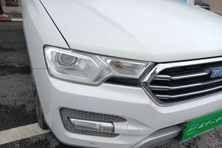 Used Haval H7 2017 Blue Label H7L 2.0T Automatic Prestige Model Right Front Headlight